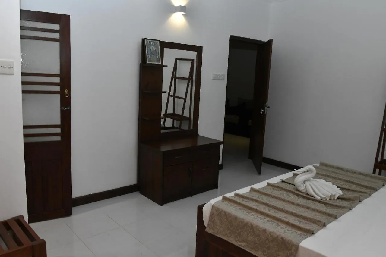 Bed & Breakfast Urban Deck Bed and Breakfast Colombo Sri Lanka
